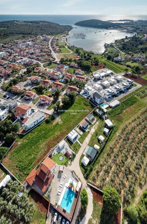Hotel Large Camper In The Olive Grove Banjole Exteriér fotografie